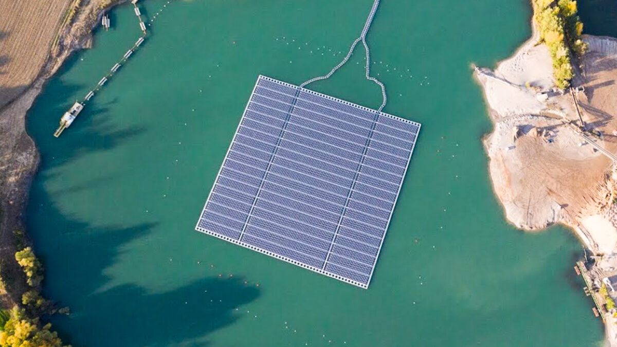 Is the answer to new large-scale renewable energy floating right in front of us?